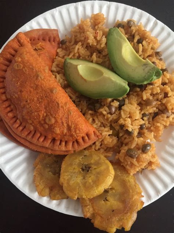 Can you bring food to Puerto Rico?