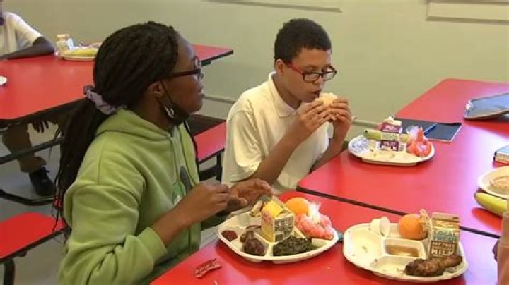 Do schools have to provide lunch?