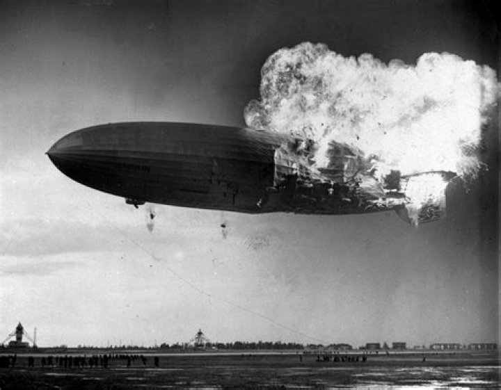 What happened to the zeppelin Hindenburg?
