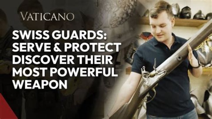 What weapons do the Swiss Guards use?