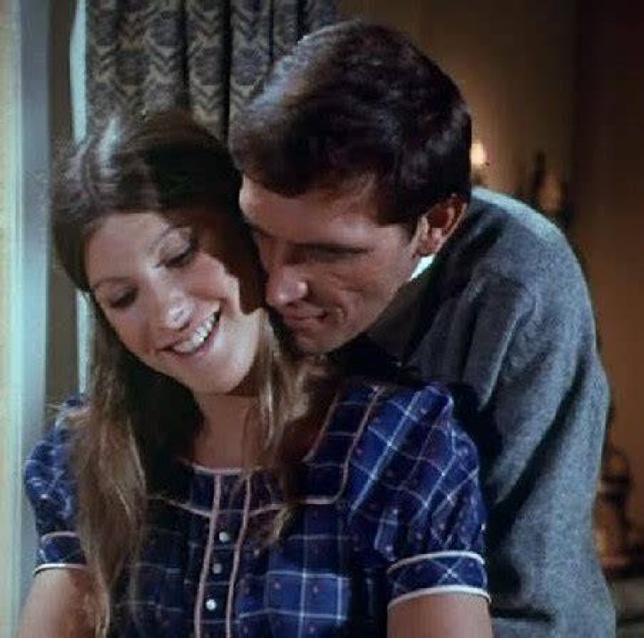 Why did Curt leave Mary Ellen?